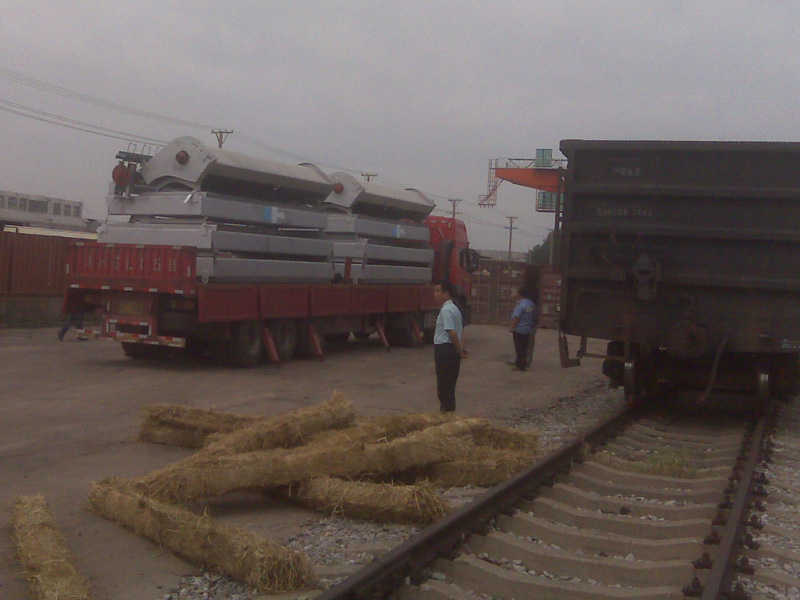 �����е����ȱ��˹̹ �����ر�վ���ۻ�